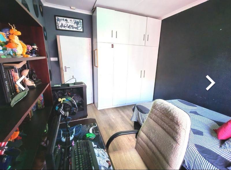 3 Bedroom Property for Sale in Churchill Estate Western Cape